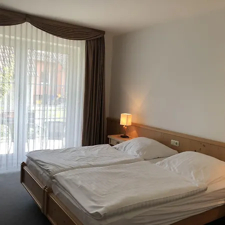Landgasthaus Fischer 3*